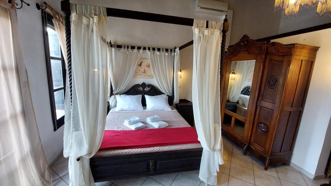 Saint Michel Boutique Hotel Rhodes City Bagian luar foto