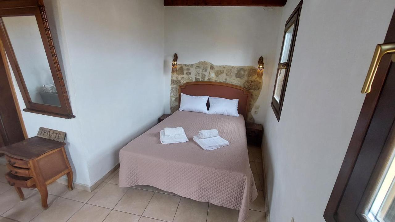 Saint Michel Boutique Hotel Rhodes City Bagian luar foto