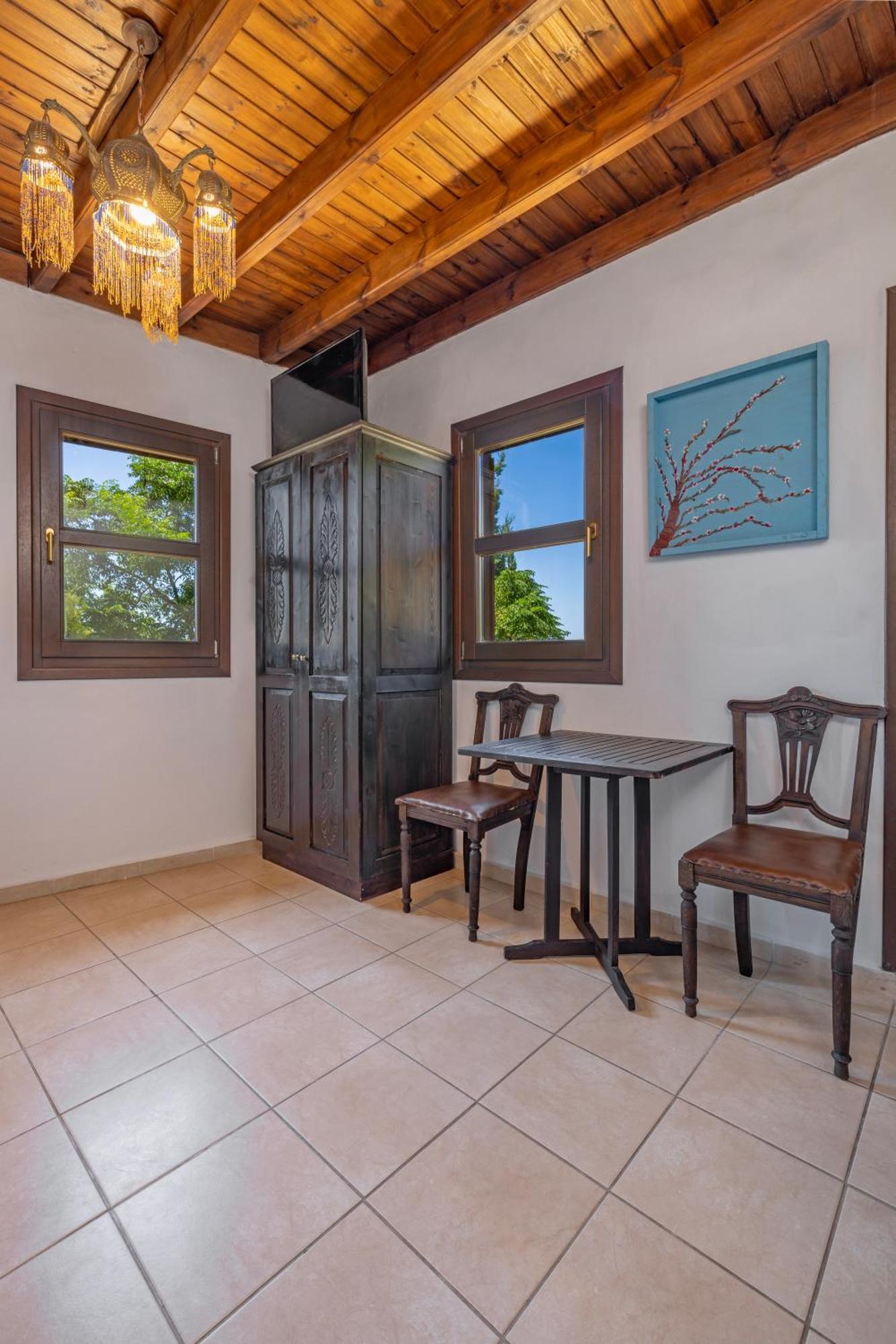 Saint Michel Boutique Hotel Rhodes City Bagian luar foto