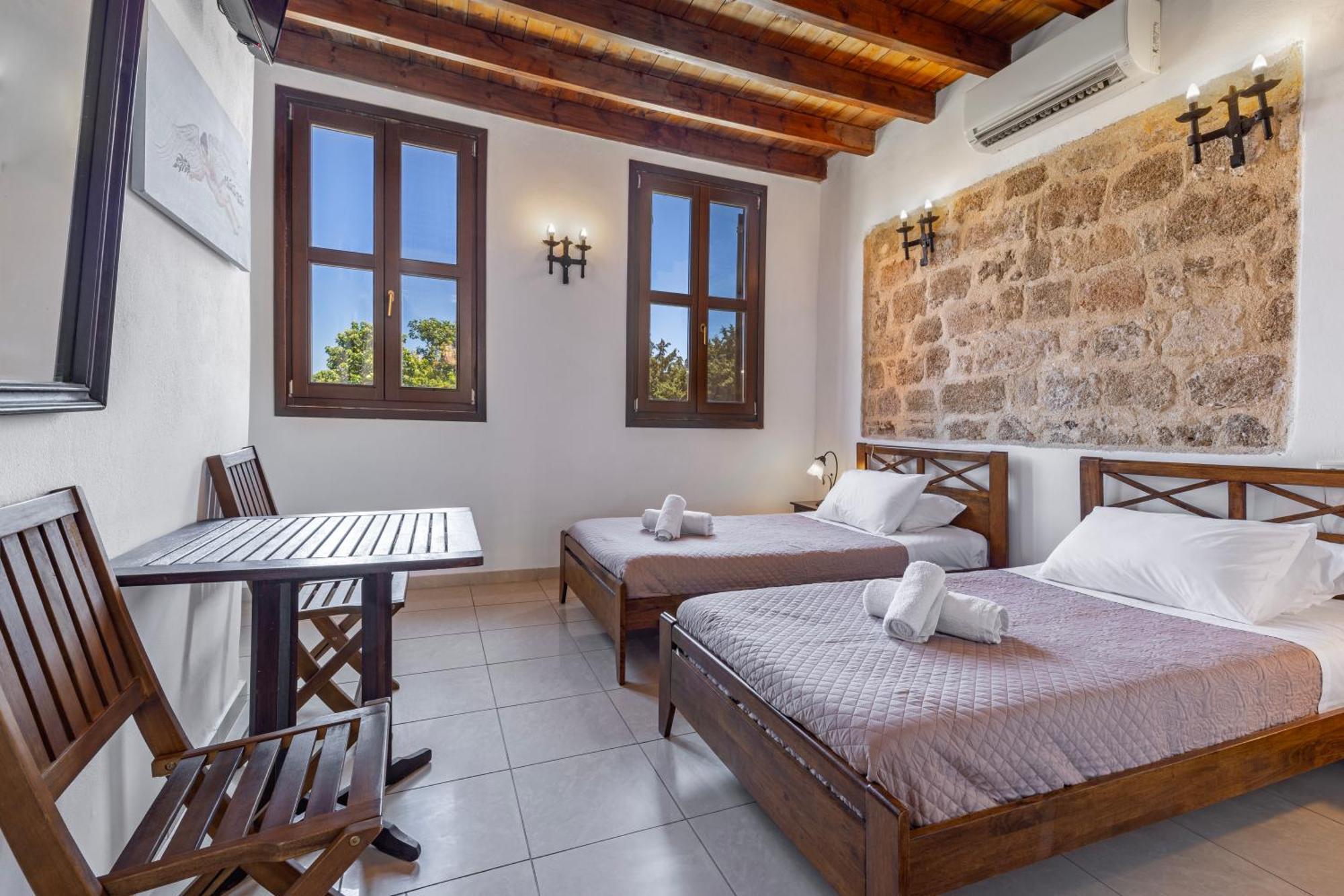 Saint Michel Boutique Hotel Rhodes City Bagian luar foto